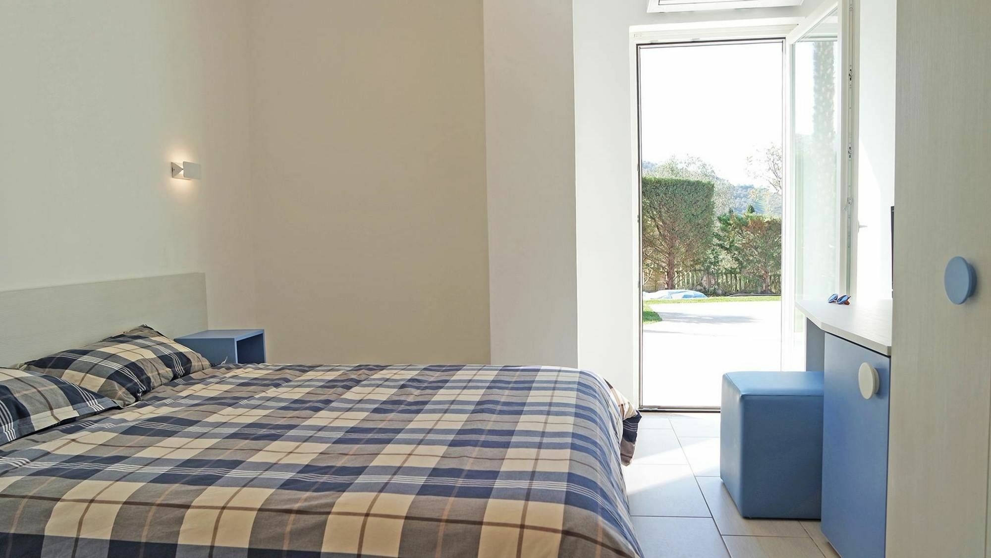 Hotel La Tombola Agropoli Exterior photo